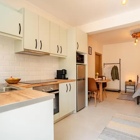 Daire Kantounata Lefkimmi (Corfu)